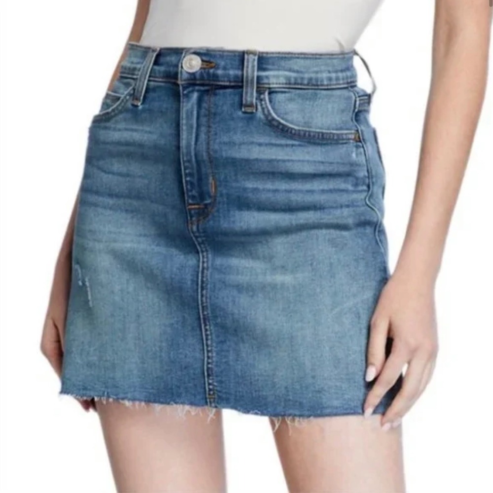 NWT Hudson Vivid Mini Denim Skirt Women's Size 26 Frayed Hem Distressed